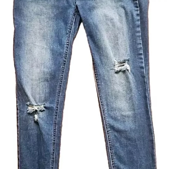 Free People Hi-rise Distressed Freyed Hem Cropped Jeans Medium Wash 26 EUC - Picture 4 of 10